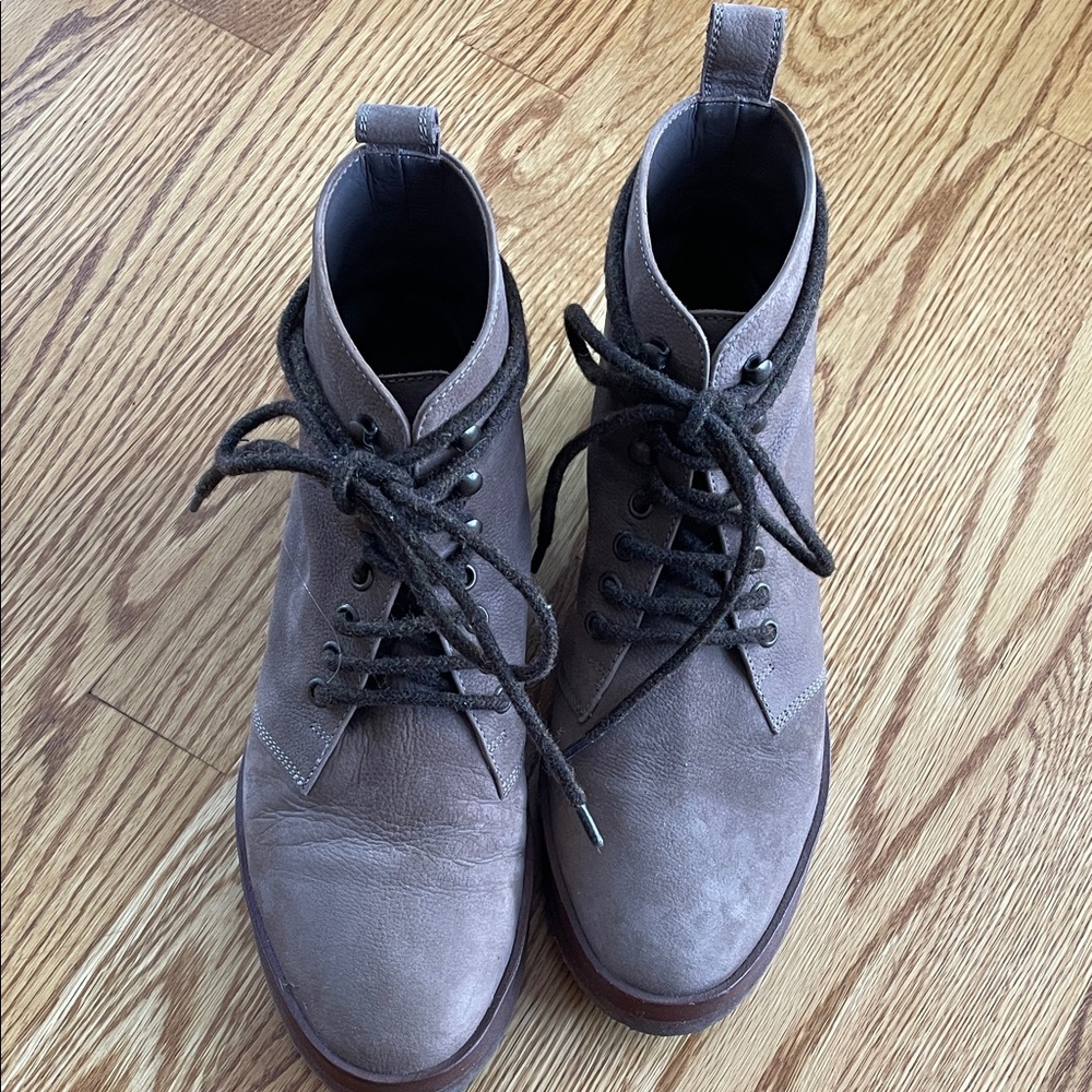 Jenni Kayne Brown Taupe Lace Up Boots